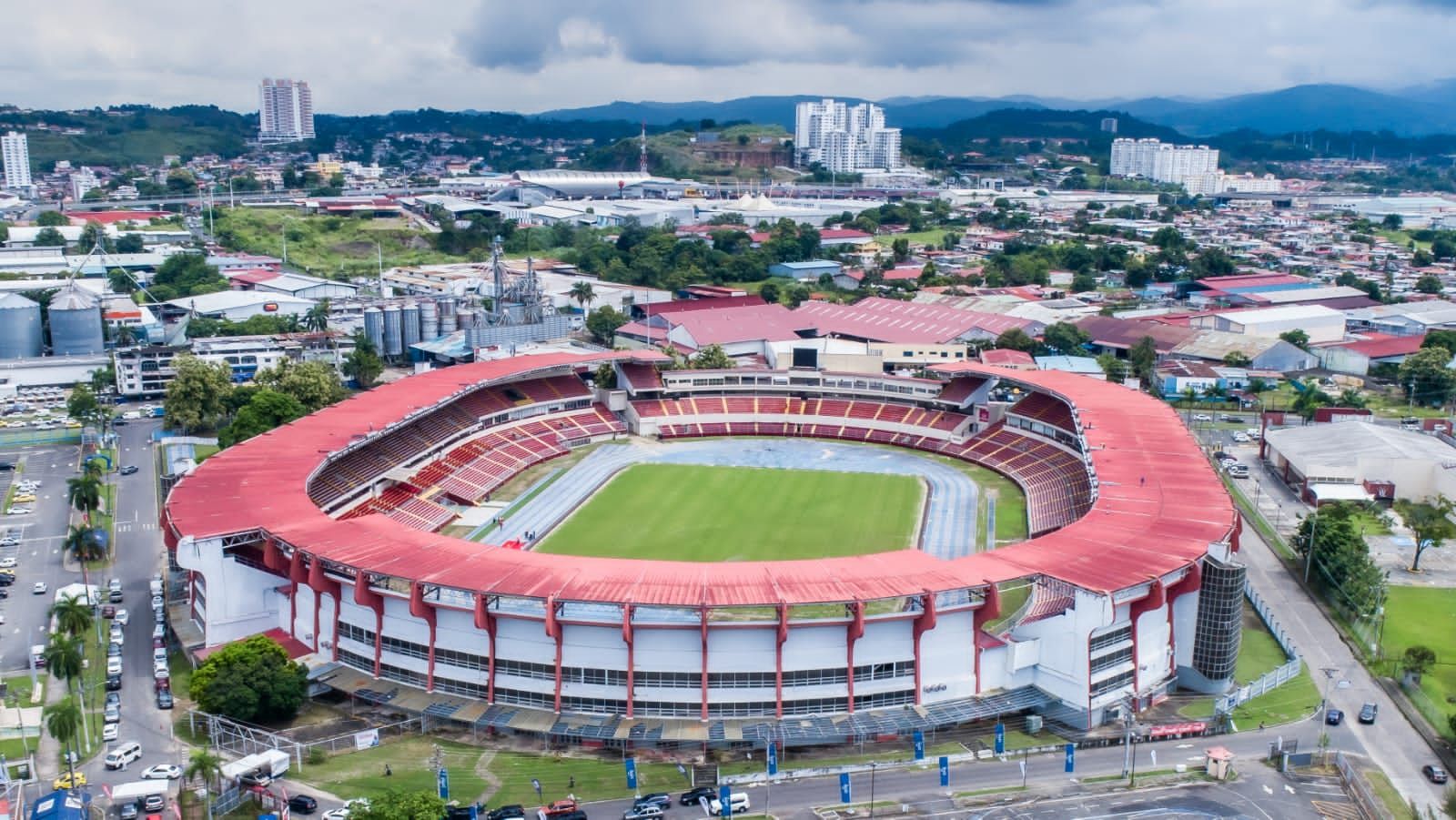 La FIFA sanciona a Panamá a jugar a puerta cerrada ante El Salvador