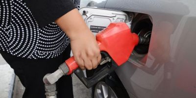 Gobierno extiende subsidio del combustible solidario hasta el 5 de enero de 2024