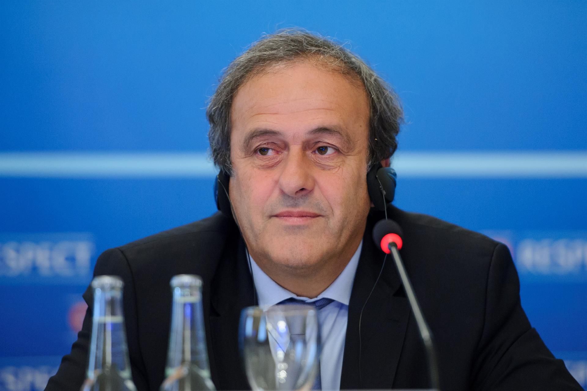 Michel Platini: "Lo que la FIFA nos ha hecho a mí y a Blatter un escándalo"