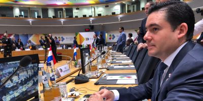 Vicepresidente Carrizo participa en apertura de la III Cumbre UE-CELAC