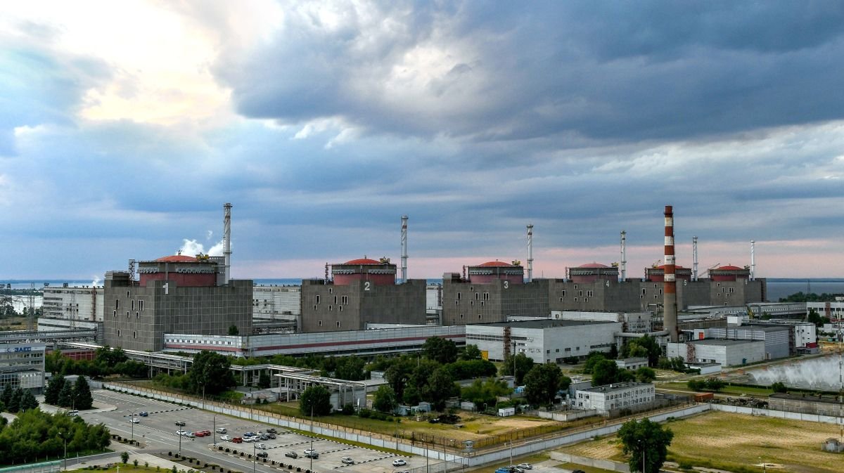 Autoridades prorrusas plantean un alto el fuego en torno a la central nuclear de Zaporiyia